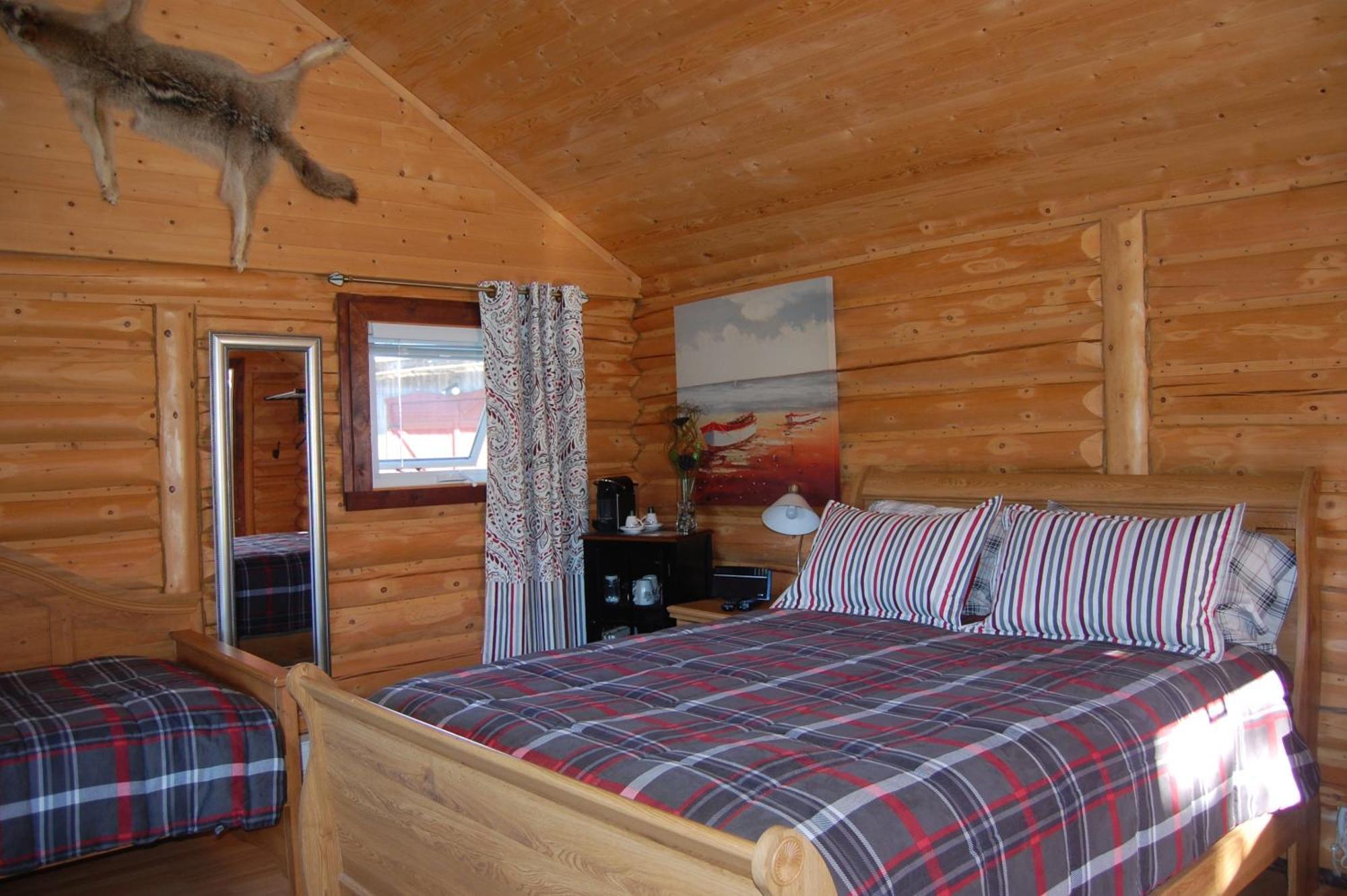 Domaine Le Bostonnais - Le Village En Bois Rond La Tuque Bilik gambar